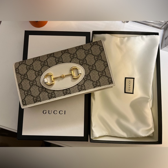 Basically brand new Gucci Horsebit WOC. - Picture 9 of 9